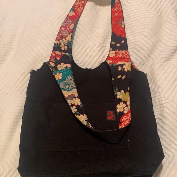 vintage handbag with Japanese inner lining - Picture 2 of 9